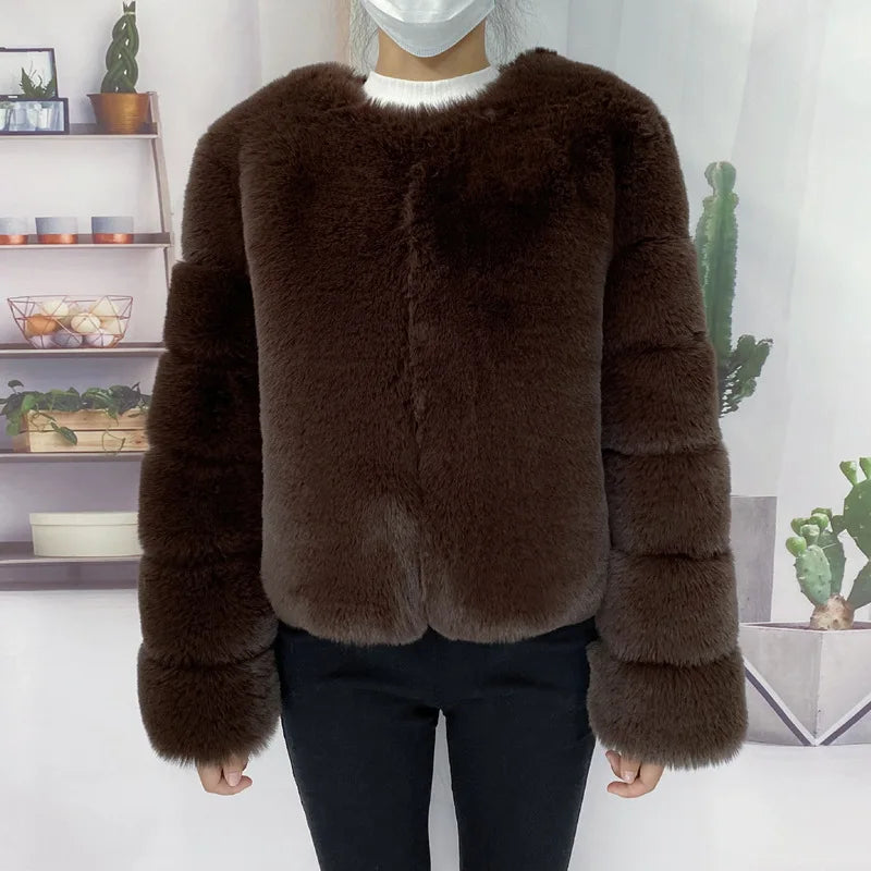 2021 New Fur Coat Women Winter High Quality Fashion Faux Fur Coat Artificial Fox Short Jacket RT220