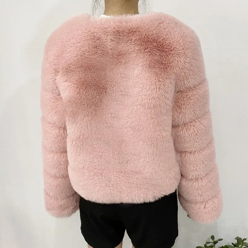 2021 New Fur Coat Women Winter High Quality Fashion Faux Fur Coat Artificial Fox Short Jacket RT220