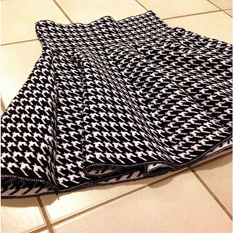 Autumn Winter Korean Women Skirt Knitting Woolen Midi Skirt Winter Ladies High Waist Casual Pleated Elastic Flared Skirts Womens RT220