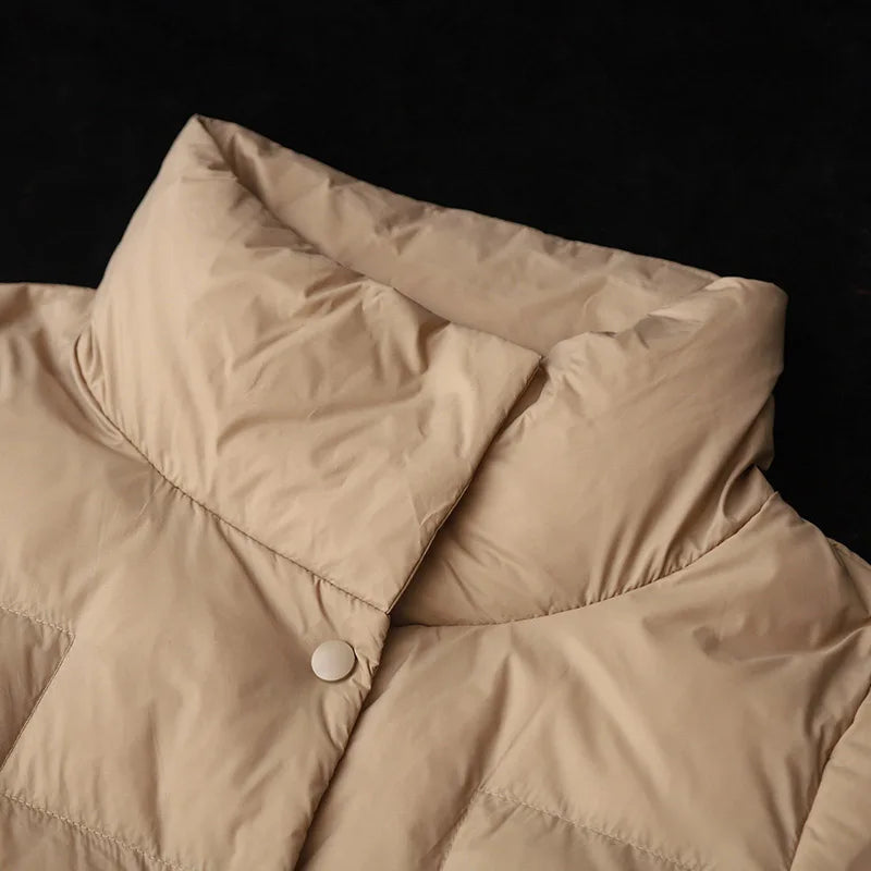 2022 New Winter Ultra Light Duck Down Coat Women Short Stand collarJackets Slim Autumn Puffer Jacket Down jacket Parkas RT220