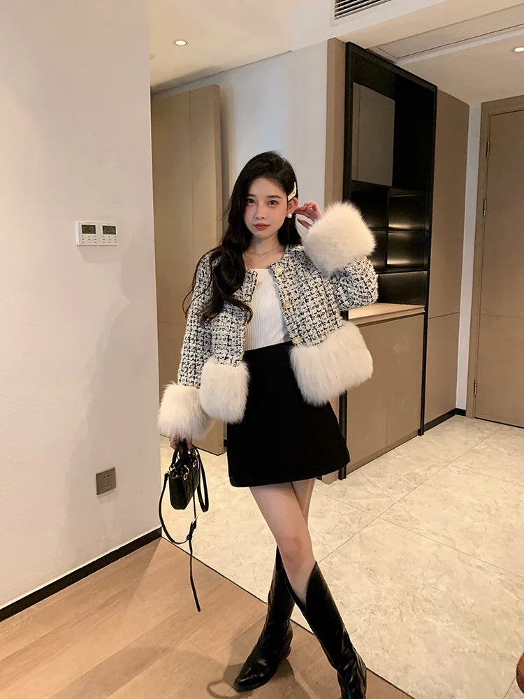 Autumn Winter Women's White Imitation Fox Fur Single Breasted Short Jacket New High-Quality Cotton/Non Cotton Wool Coats RT220
