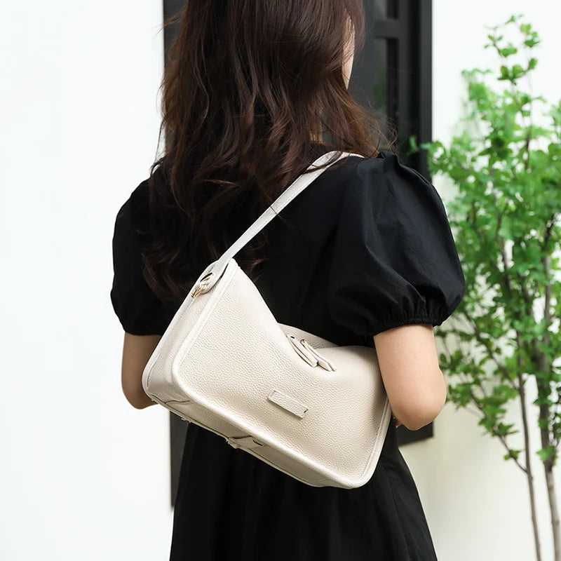 Soft Genuine Leather Messenger Bag Women Design Shoulder Crossbody Bag Purse Fashion Female High Quality Cow Leather Handbag New RT220