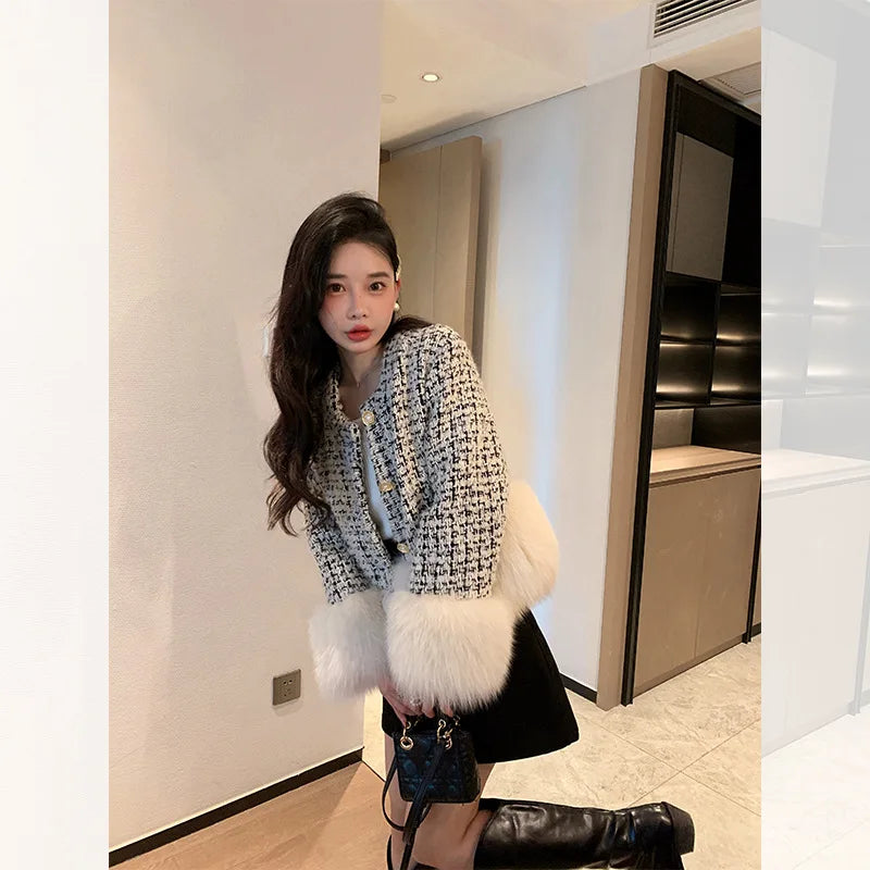 Autumn Winter Women's White Imitation Fox Fur Single Breasted Short Jacket New High-Quality Cotton/Non Cotton Wool Coats RT220