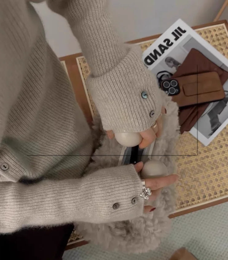 Soft Waxy Cashmere Knit Cardigan European Style Single-Breasted Sweater Long Sleeve Autumn Winter Fashionable Outerwear RT220