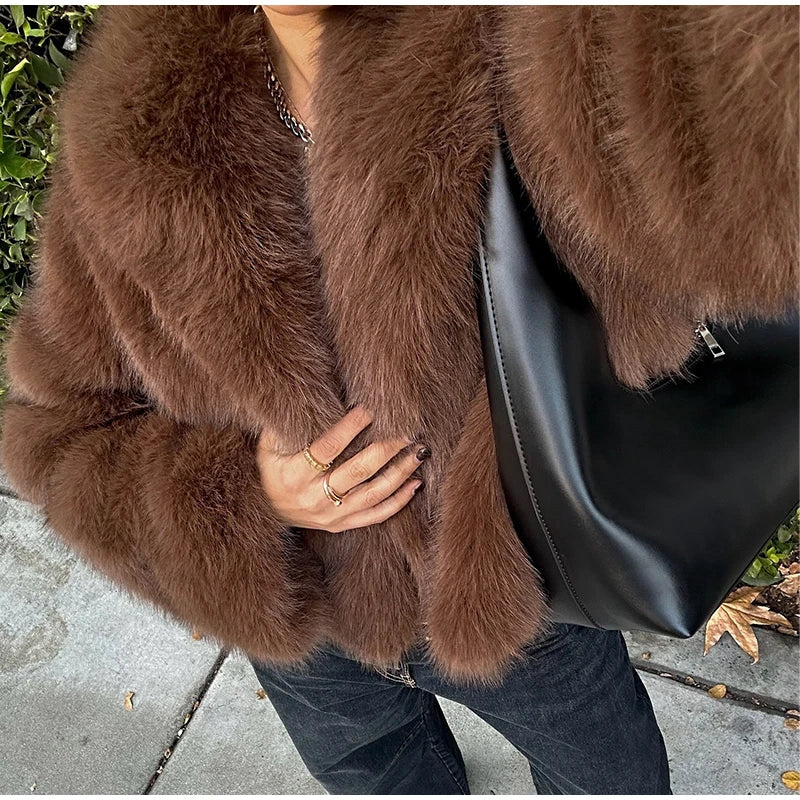 Luxury Lapel Faux Fur Short Coat For Women Casual Fluffy Full Sleeve Warm Female Jacket Autumn Winter Lady Commuter Outerwears﻿ RT220