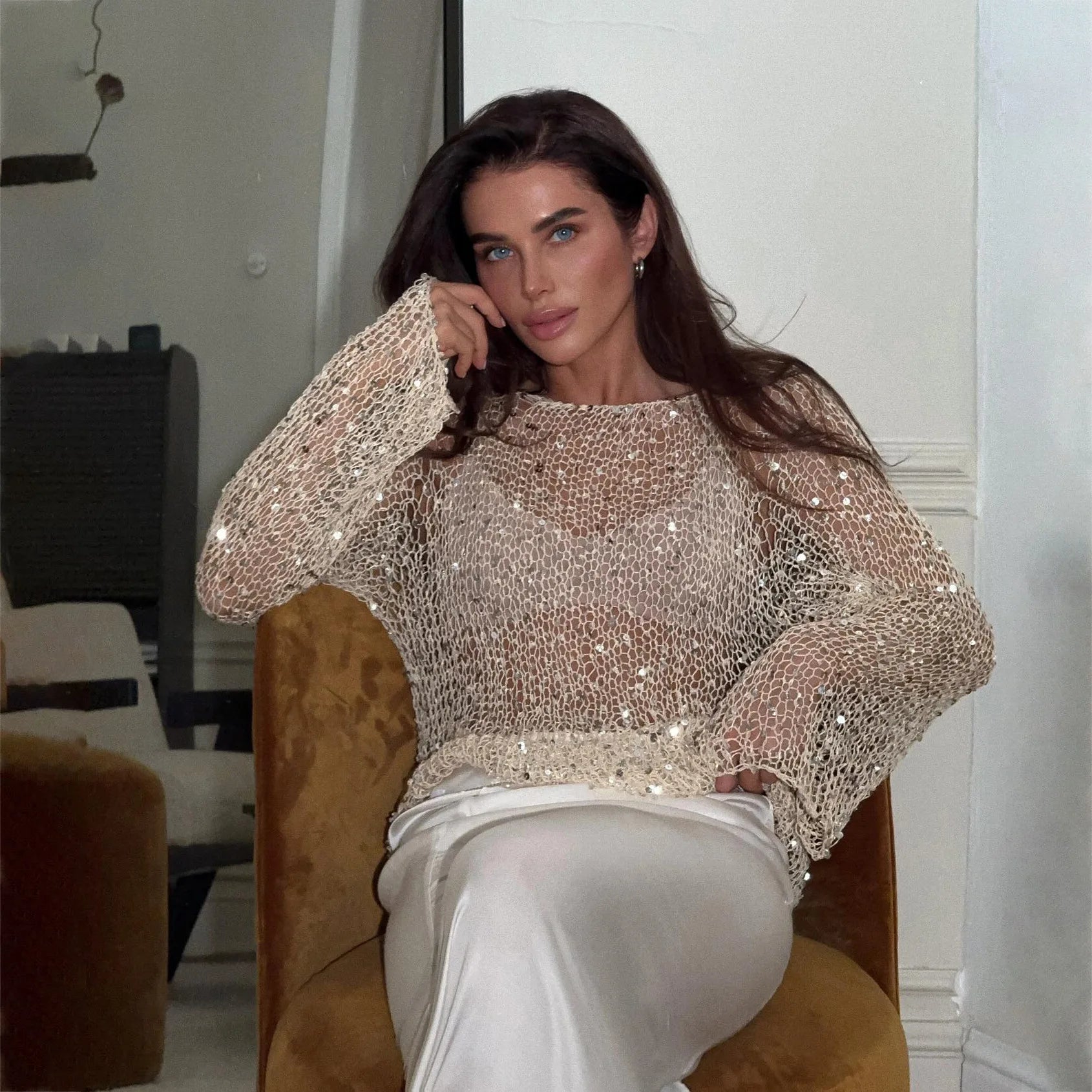 Sequined Knitting O-neck Pullover Women Elegant Hollow Out Design Long Sleeve 2025 Spring Evening Party Tops for Ladies RT220