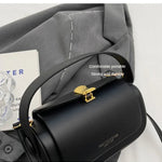 Classic Black Shoulder Bag Women's Versatile Retro Crossbody Square Bags 2024 New Large Capacity Textured Leather Flap Handbags RT220