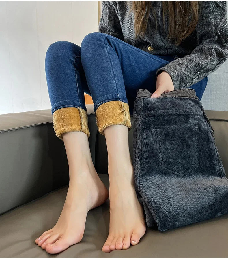 Skinny Women's Warm Jeans Winter Thicken Fleece Stretch High Waist Pencil Pants Fashion Korean Black Blue Gray Velvet Leggings RT220