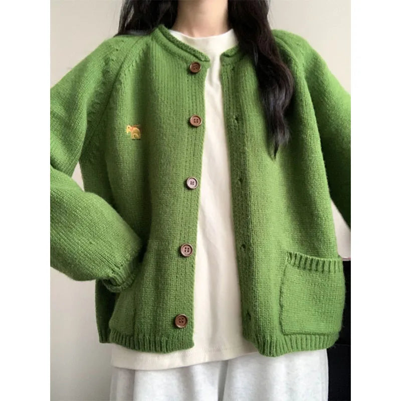 Autumn Winter Women Green Sweaters Coats O-Neck Pockets Embroid Button Fashion Sweet Lazy Wind Long Sleeve Cardigan Knit Tops RT220