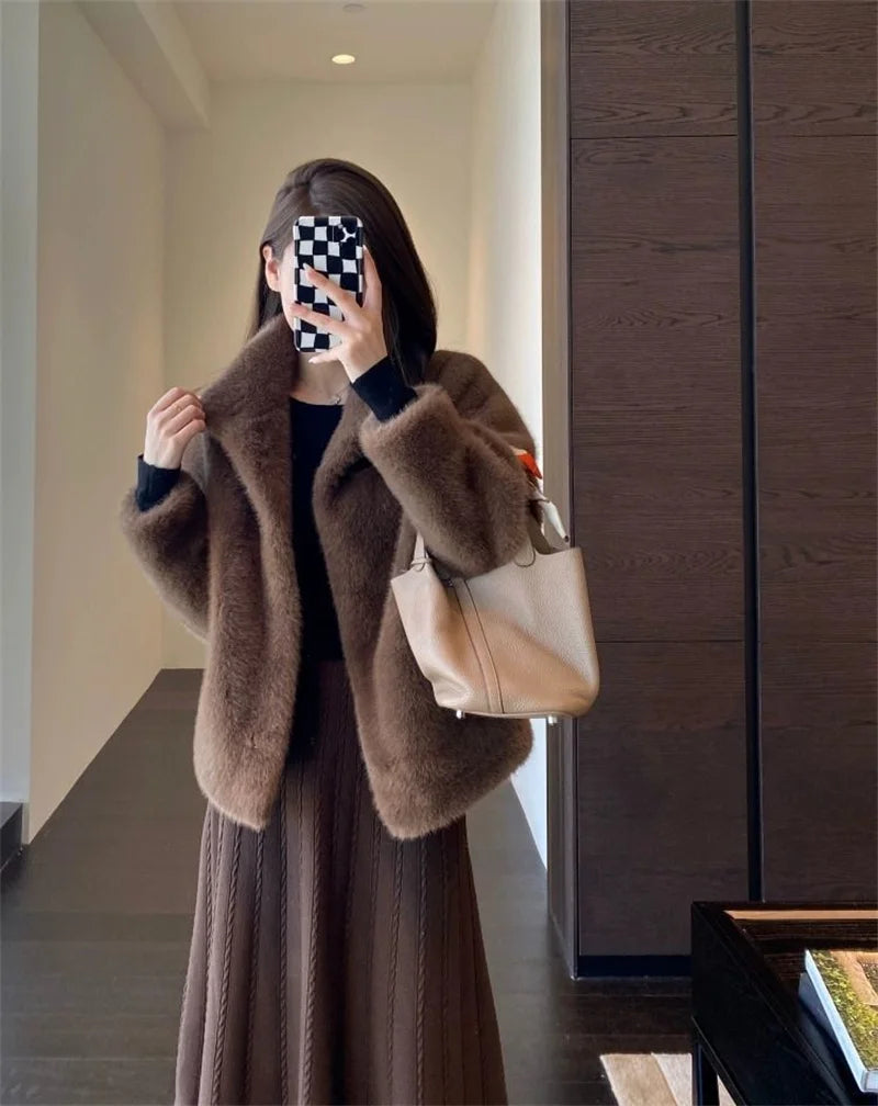 2024 Women Solid Color Stand Collar Mink Fur Top Female Long Sleeves Fox Fur Jacket Spring Autumn Lady Short Leather Fur Outwear RT220