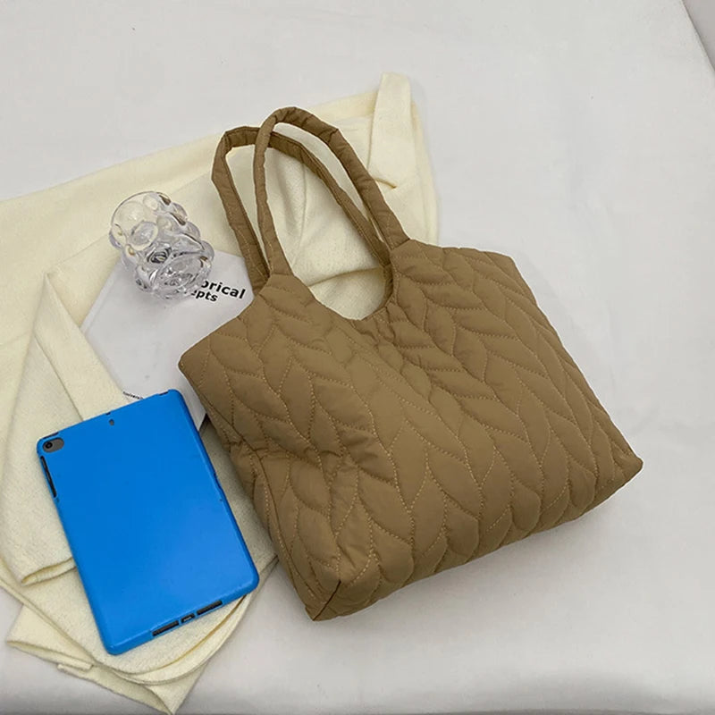 Lingge Embroidered Thread Women's Bag New Small Design Sense Handbag Simple And Large Capacity Shoulder Fabric Bag RT220