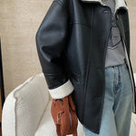 [LANMREM] Faux Fur Thick Warm Coats Lapel Single Breasted Office Lady Elegant Female Outwear Fashion 2025 Winter New 26C1095 RT220