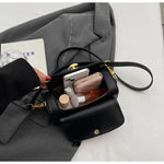 Classic Black Shoulder Bag Women's Versatile Retro Crossbody Square Bags 2024 New Large Capacity Textured Leather Flap Handbags RT220