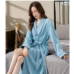 Spring Autumn Long Sleeve Cotton Casual Loose-fit Quick Dry Bathrobe For Women Medium-length Home Use Robe For Young Mothers RT220
