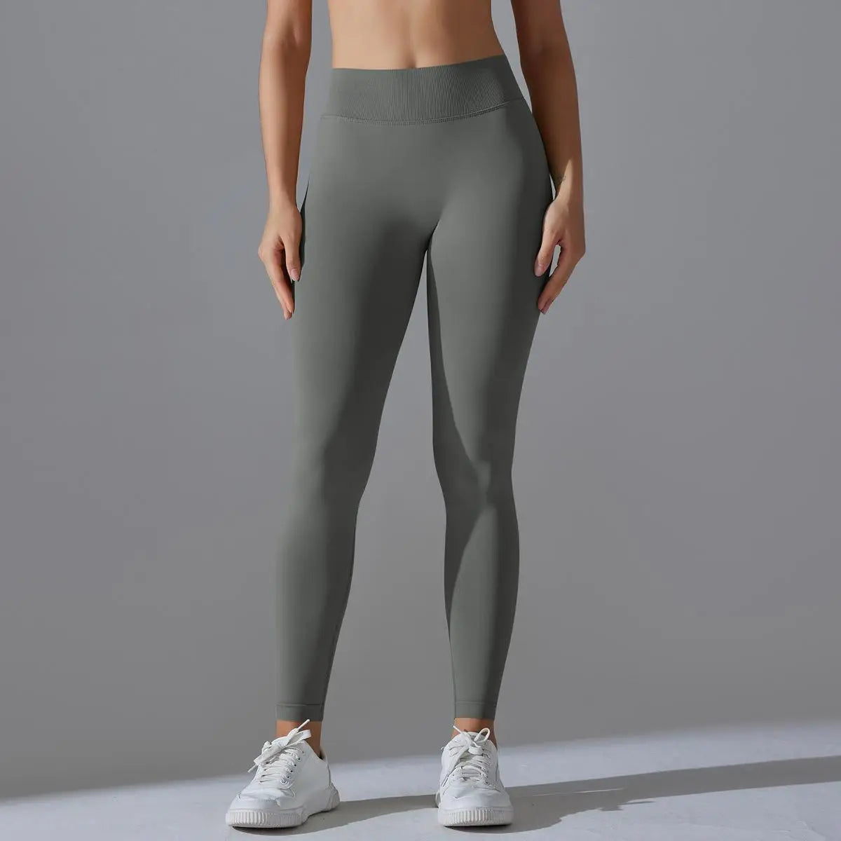 Outdoor Seamless Sports Leggings High Waist Quick-drying Yoga Running Fitness Pants Women's Peach Hip-lifting Leggings Sports RT220
