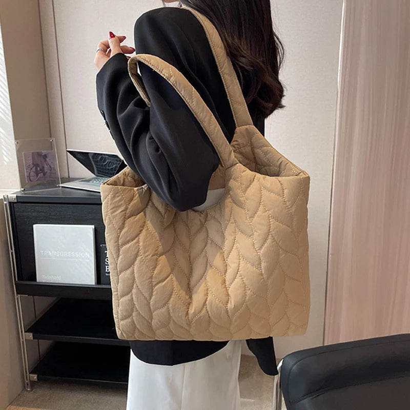 Lingge Embroidered Thread Women's Bag New Small Design Sense Handbag Simple And Large Capacity Shoulder Fabric Bag RT220