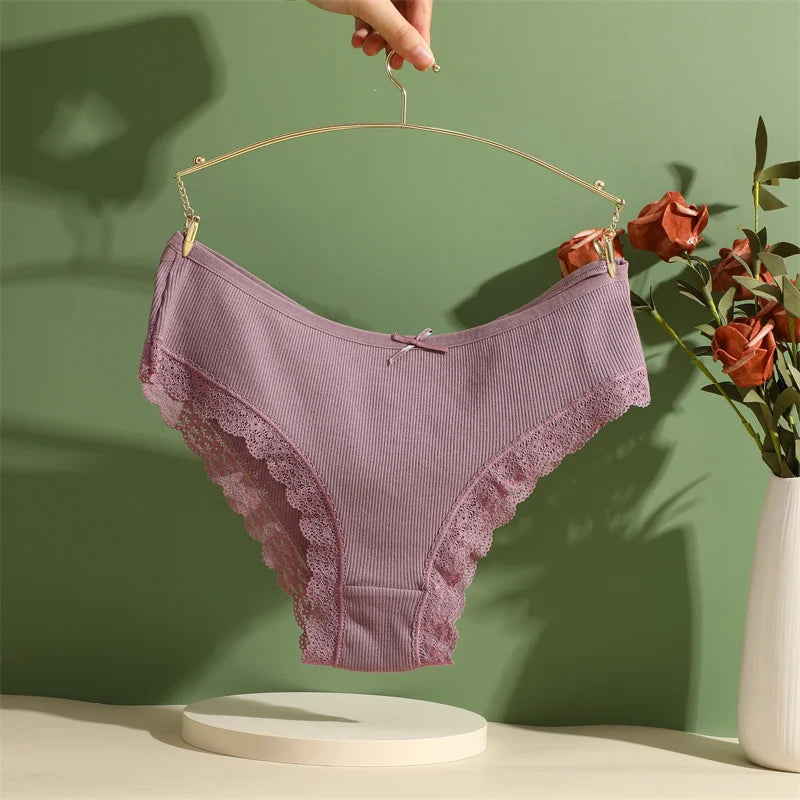 Women Cotton Panties 3PC Sexy Lace Brazilian Panties Cotton Low Rise Underwear for Female Bow Hollow Out Soft Intimates Lingerie RT220