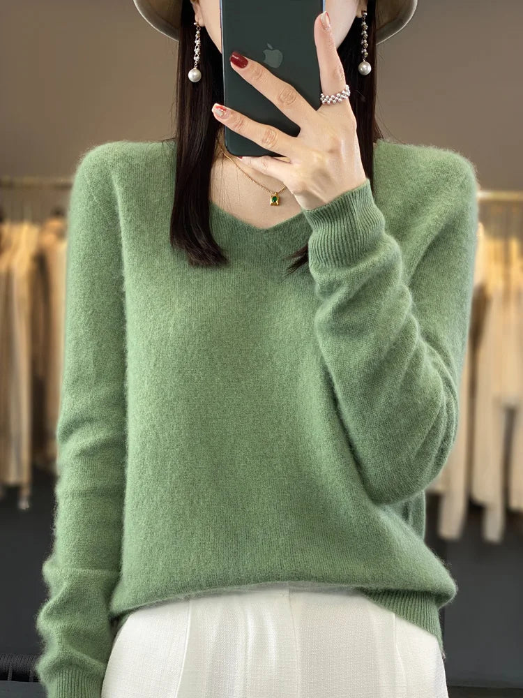 2024 New Womens Basic V-neck Pullover Sweater 100% Merino Wool Long Sleeve Cashmere Knitwear Autumn Winter Female Clothing Tops RT220