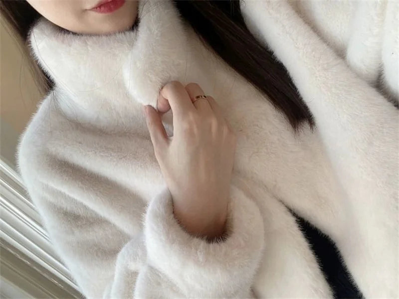 2024 Women Solid Color Stand Collar Mink Fur Top Female Long Sleeves Fox Fur Jacket Spring Autumn Lady Short Leather Fur Outwear RT220