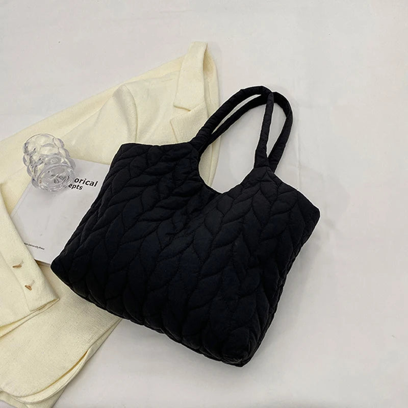 Lingge Embroidered Thread Women's Bag New Small Design Sense Handbag Simple And Large Capacity Shoulder Fabric Bag RT220