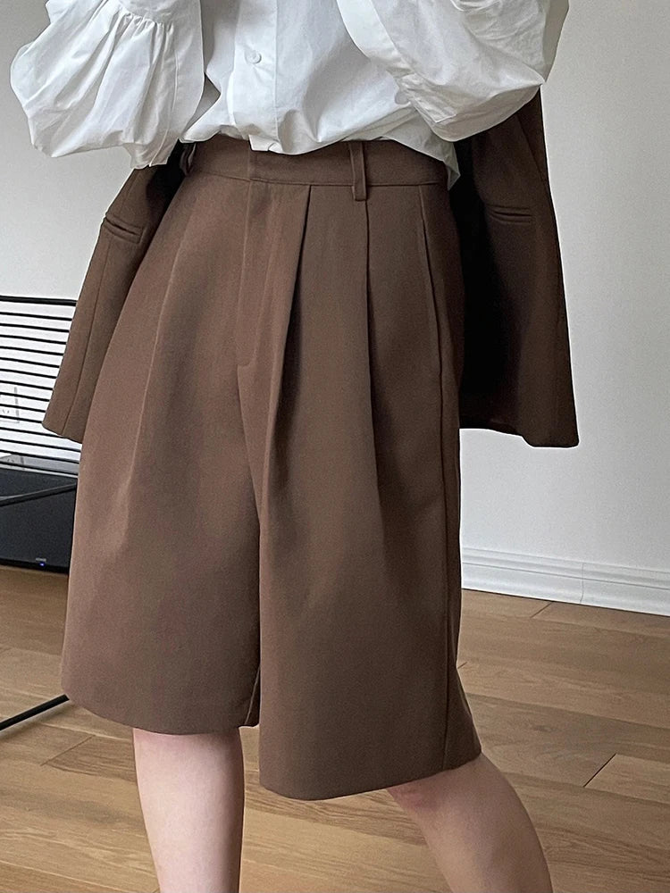 [LANMREM] Pleated Wool Shorts For Women High Waist Straight Office Lady Loose Clothing Korean Style 2025 Summer New 26D8692 RT220