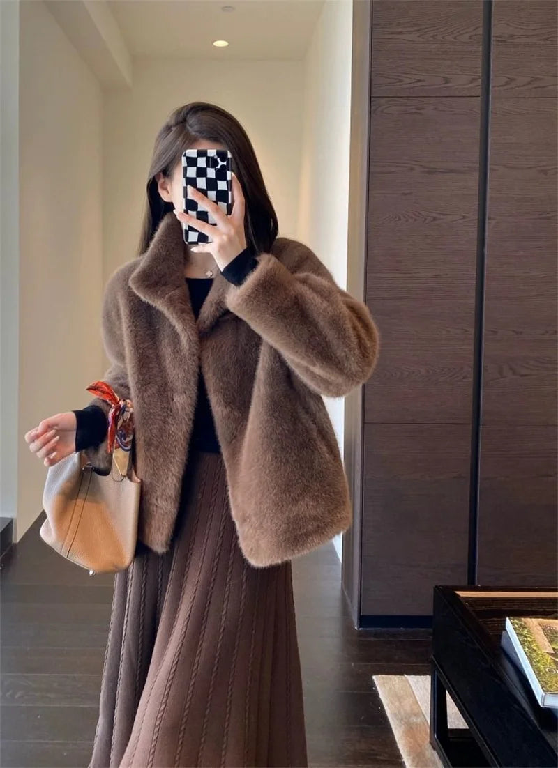 2024 Women Solid Color Stand Collar Mink Fur Top Female Long Sleeves Fox Fur Jacket Spring Autumn Lady Short Leather Fur Outwear RT220
