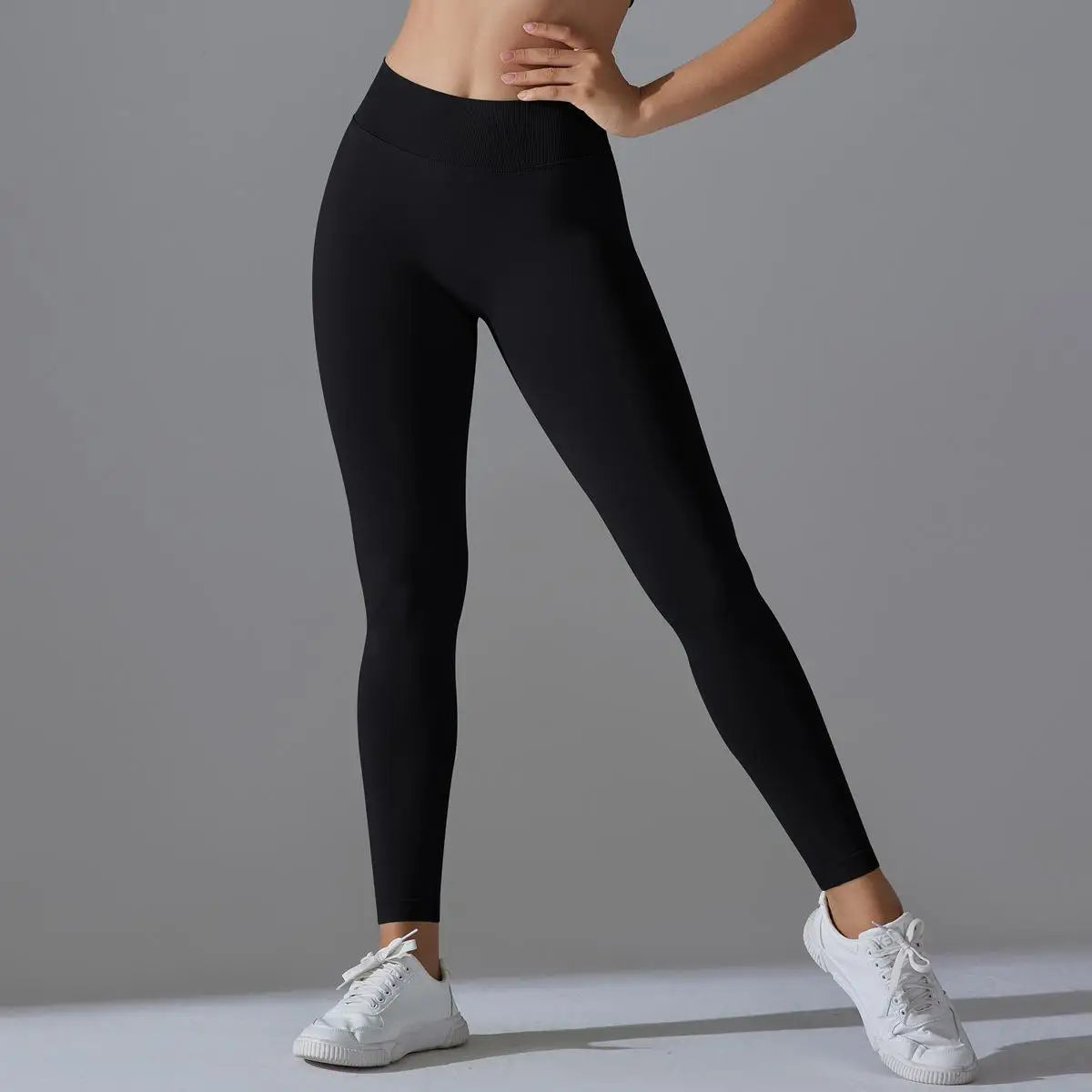Outdoor Seamless Sports Leggings High Waist Quick-drying Yoga Running Fitness Pants Women's Peach Hip-lifting Leggings Sports RT220