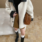 [LANMREM] Faux Fur Thick Warm Coats Lapel Single Breasted Office Lady Elegant Female Outwear Fashion 2025 Winter New 26C1095 RT220