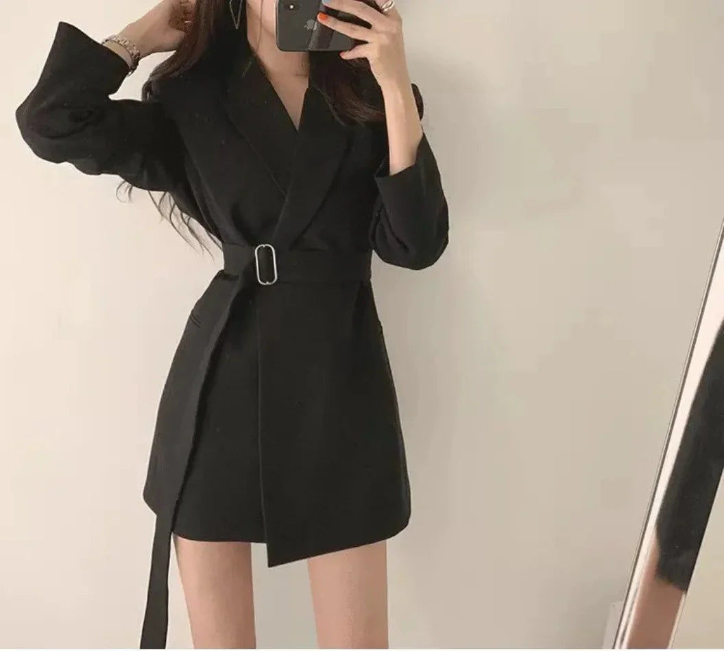 New 2025 Spring Summer Mid-length Small Thin Suit Vintage Belt Korean Fashion Casual Temperament Blazers for Women Clothing RT220
