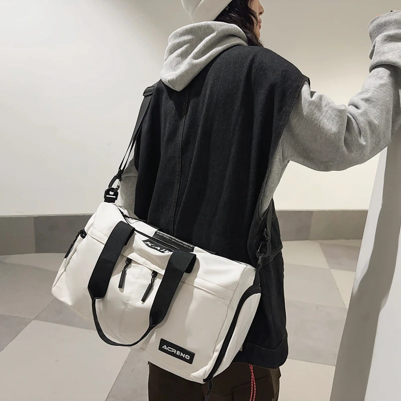 A leisure fashion large capacity fitness travel bag, waterproof fabric, large capacity yoga travel fitness various sports RT220