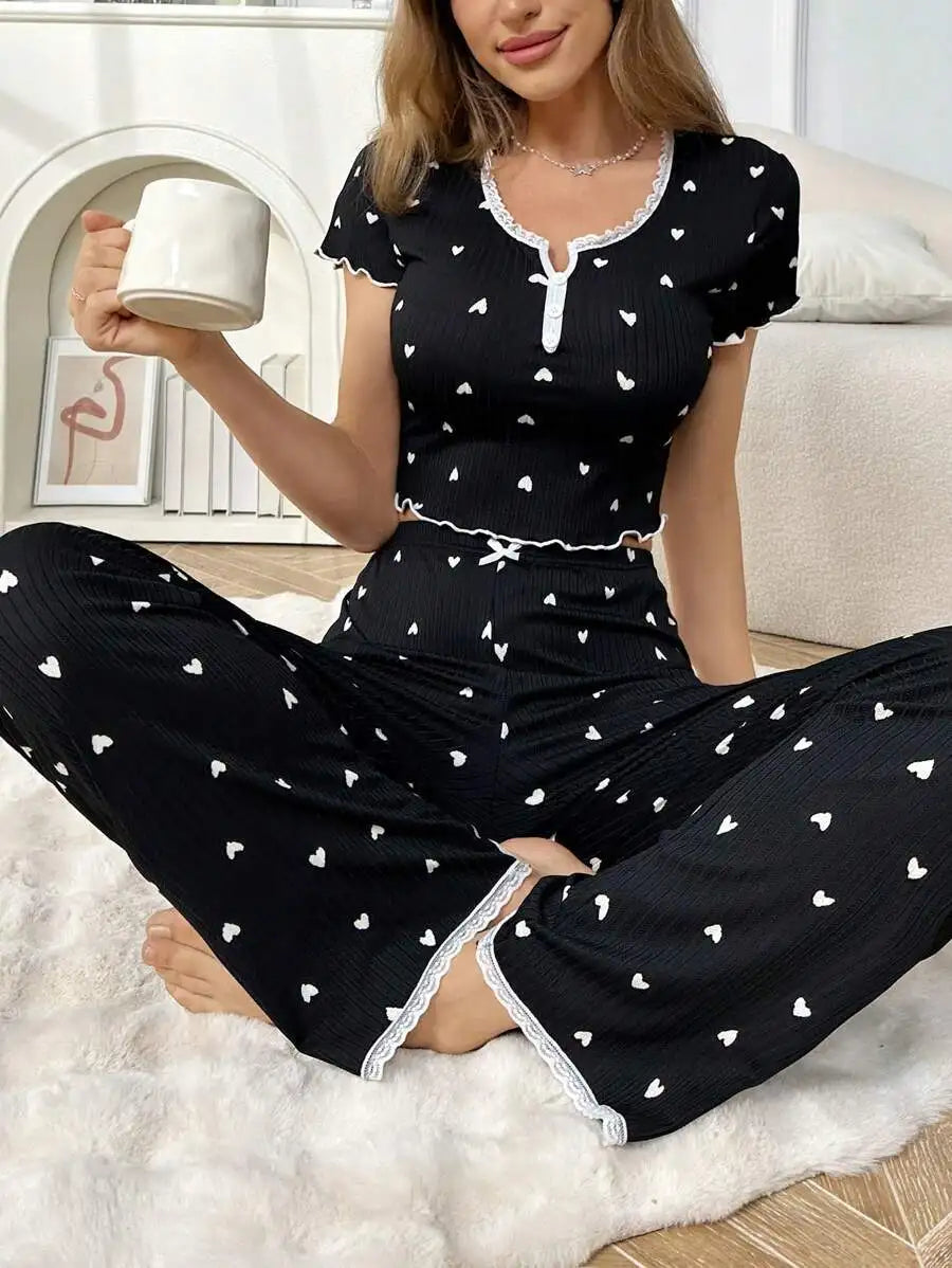 Spring and Summer New Women's Pop-Up Short-Sleeved Love Collar Printed Pajamas Loungewear Set Girls Style Pajamas Loungewear Set RT220