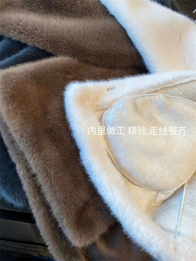 2024 Women Solid Color Stand Collar Mink Fur Top Female Long Sleeves Fox Fur Jacket Spring Autumn Lady Short Leather Fur Outwear RT220