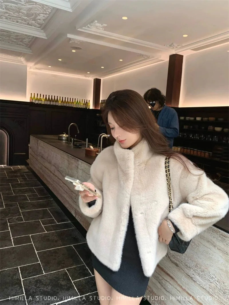 2024 Women Solid Color Stand Collar Mink Fur Top Female Long Sleeves Fox Fur Jacket Spring Autumn Lady Short Leather Fur Outwear RT220