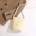 Fashion Women Handbags Female Soft Pu Leather Shoulder Bags Large Capacity Crossbody Bags for Women Portable Falp Phone Purse RT220