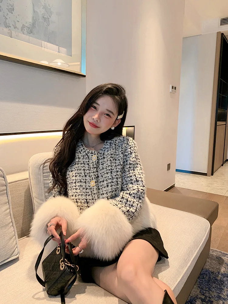 Autumn Winter Women's White Imitation Fox Fur Single Breasted Short Jacket New High-Quality Cotton/Non Cotton Wool Coats RT220