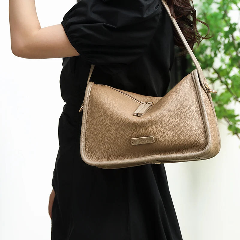 Soft Genuine Leather Messenger Bag Women Design Shoulder Crossbody Bag Purse Fashion Female High Quality Cow Leather Handbag New RT220