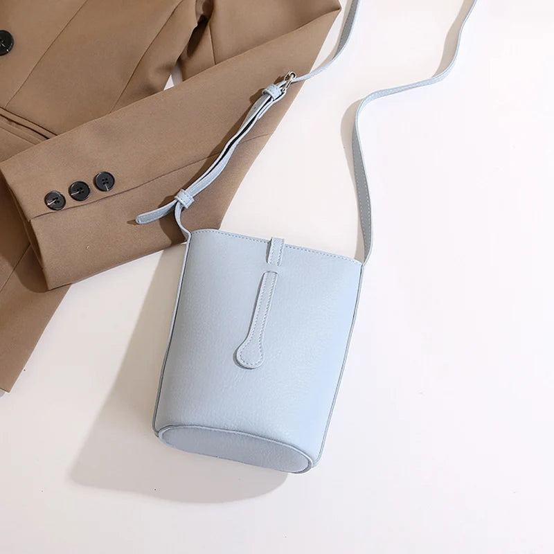 Fashion Women Handbags Female Soft Pu Leather Shoulder Bags Large Capacity Crossbody Bags for Women Portable Falp Phone Purse RT220