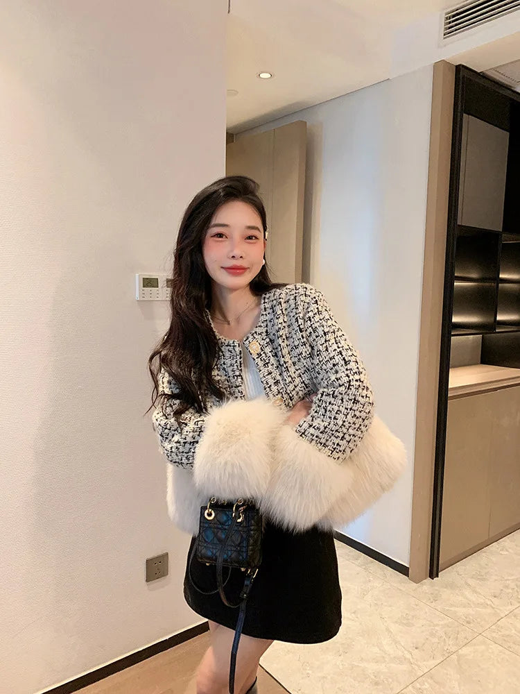 Autumn Winter Women's White Imitation Fox Fur Single Breasted Short Jacket New High-Quality Cotton/Non Cotton Wool Coats RT220