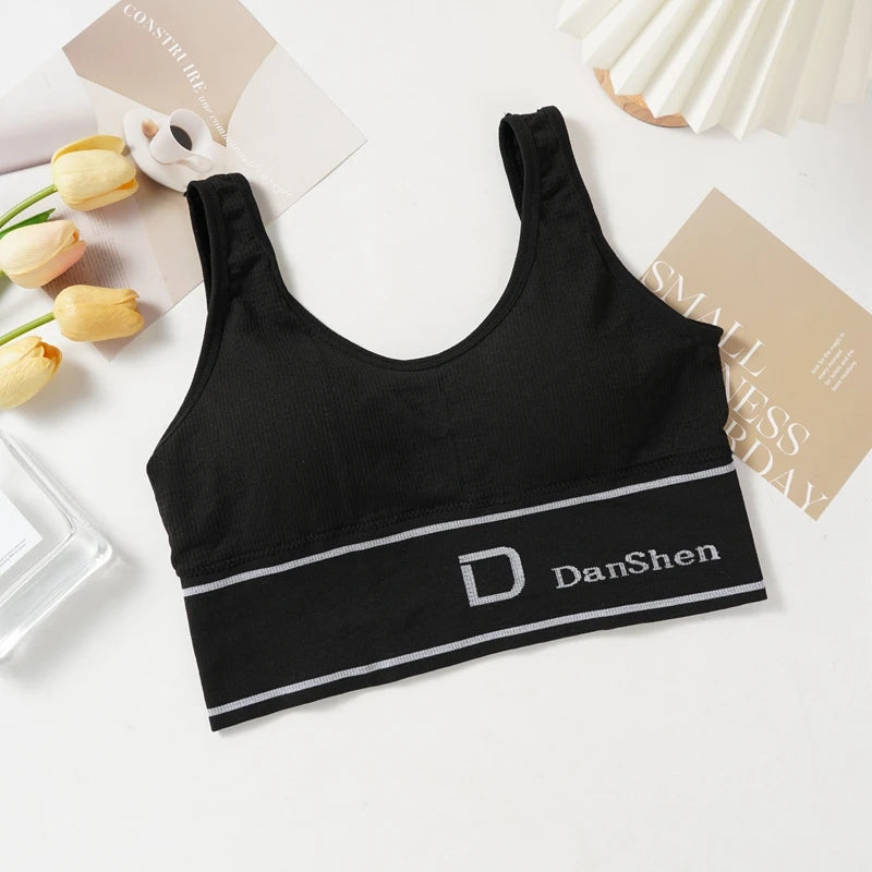 Bras For Women Sports Fitness Seamless Bra Tops Full Coverage Female Removable Wireless Bralette Breathable Bra RT220