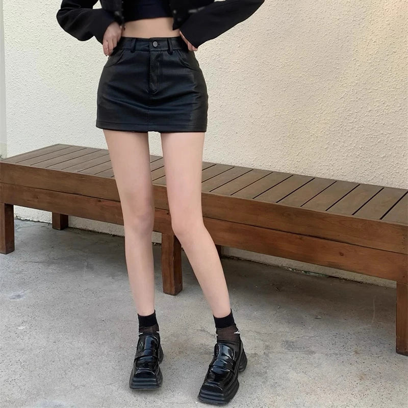 Fashion Sexy PU Leather Shorts Skirt Women Black High Waisted A-line Mini Skirts Y2K Streetwear Female Hot Girl Shorts RT220