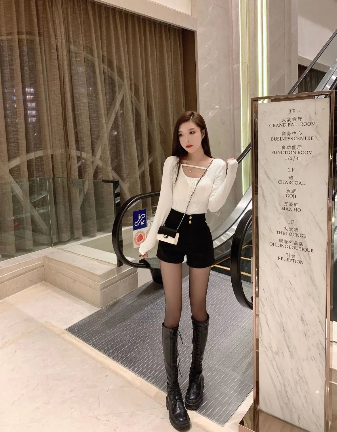 Plus Velvet Thicker Shorts Women Korean Style All-match Sexy Kpop High Waist Autumn Winter Club Streetwear Fashion Solid Buttons RT220