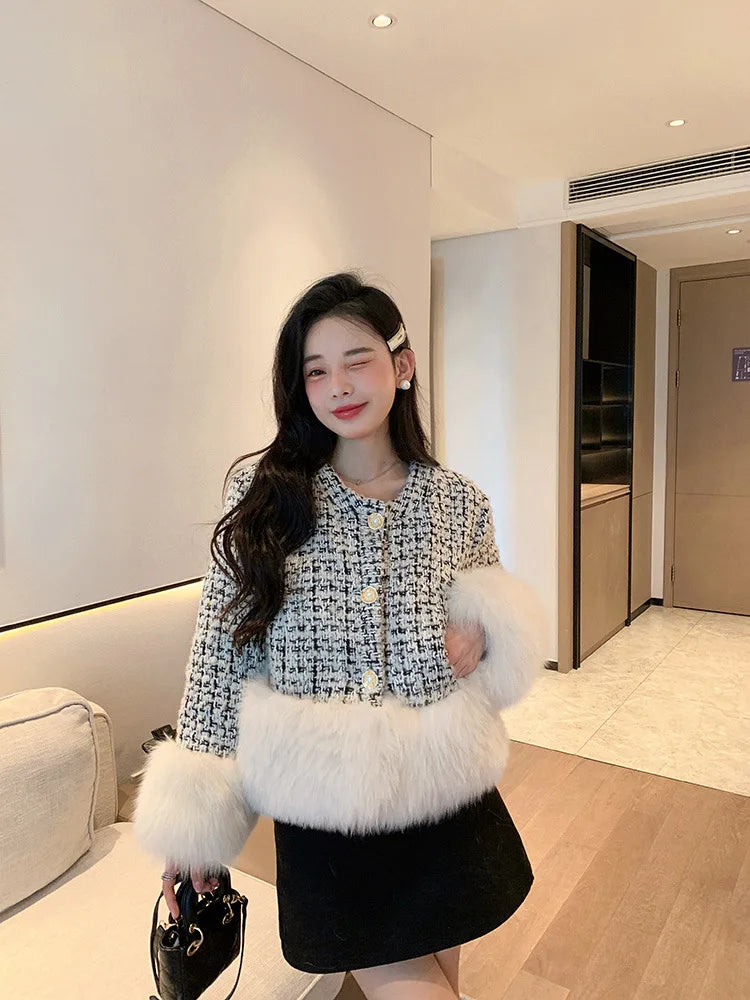 Autumn Winter Women's White Imitation Fox Fur Single Breasted Short Jacket New High-Quality Cotton/Non Cotton Wool Coats RT220