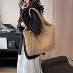 Lingge Embroidered Thread Women's Bag New Small Design Sense Handbag Simple And Large Capacity Shoulder Fabric Bag RT220