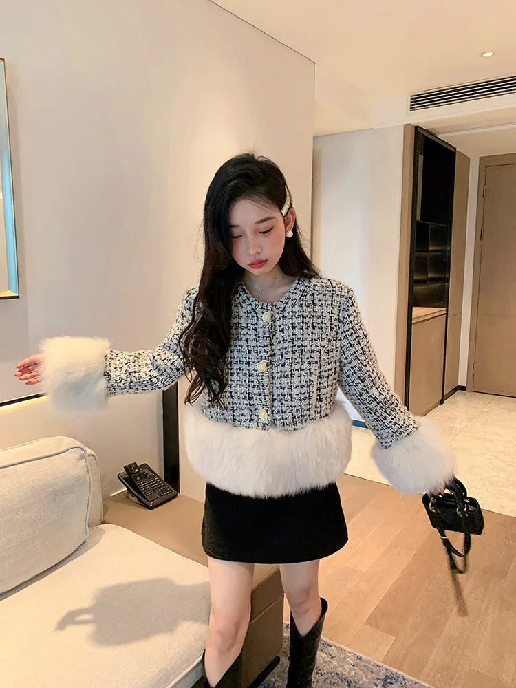 Autumn Winter Women's White Imitation Fox Fur Single Breasted Short Jacket New High-Quality Cotton/Non Cotton Wool Coats RT220