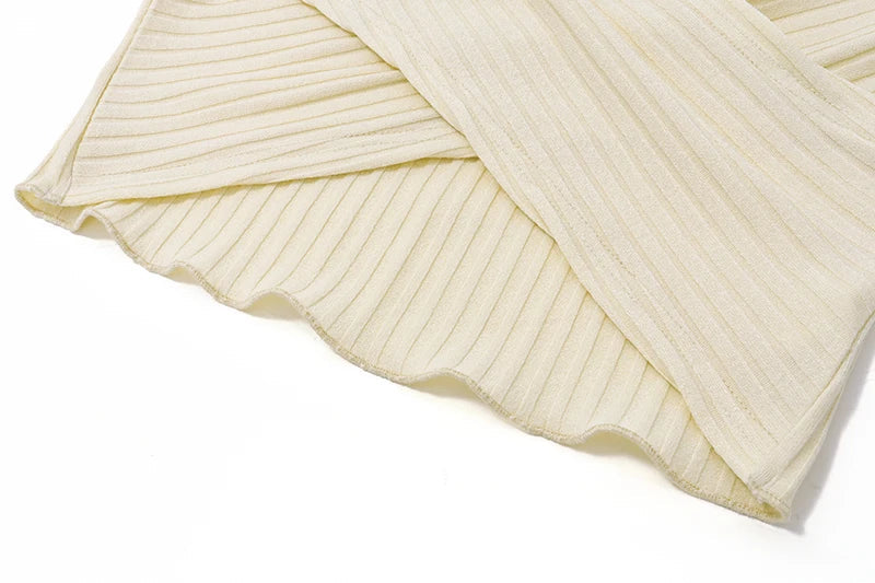 Xeemilo Autumn Solid Underwear Top Elegant Hollow Out Knit Long Sleeve Undershirt 2023 Women Round Collar Slim Warmming Clothes RT220