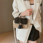 MOODS Straw Beach Bag For Women 2023 Summer New Luxury Designer Handbags Hit Color Tassels Shoulder Crossbody Box Bag Sac A Main RT220