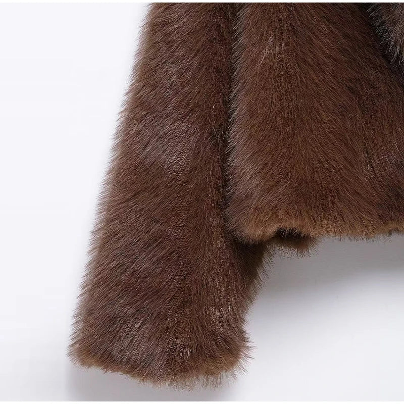 Luxury Lapel Faux Fur Short Coat For Women Casual Fluffy Full Sleeve Warm Female Jacket Autumn Winter Lady Commuter Outerwears﻿ RT220