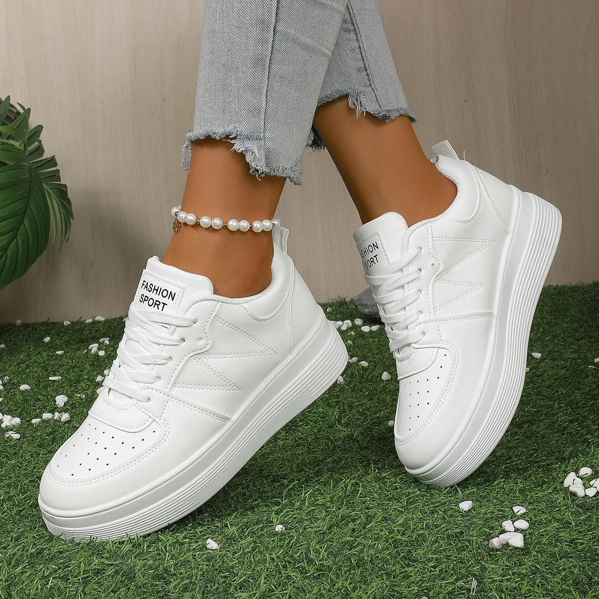 Women's Vulcanize Shoes Flat Classic Sports Lace Up Skateboard Board Shoe Walking White Running Sneakers zapatos de mujer RT220
