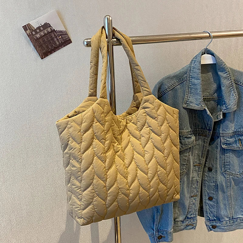 Lingge Embroidered Thread Women's Bag New Small Design Sense Handbag Simple And Large Capacity Shoulder Fabric Bag RT220