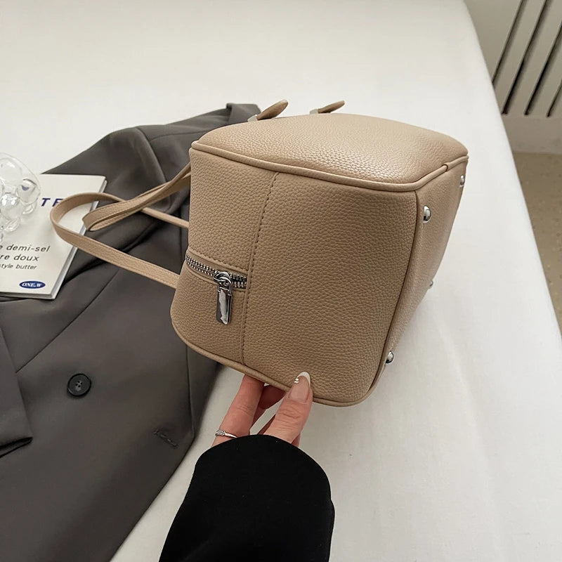 LEFTSIDE Fashion Retro Women Pillow Handbags and Purses 2025 Spring Luxury Leather Tote Bags Trend Females Shoulder Bags RT220